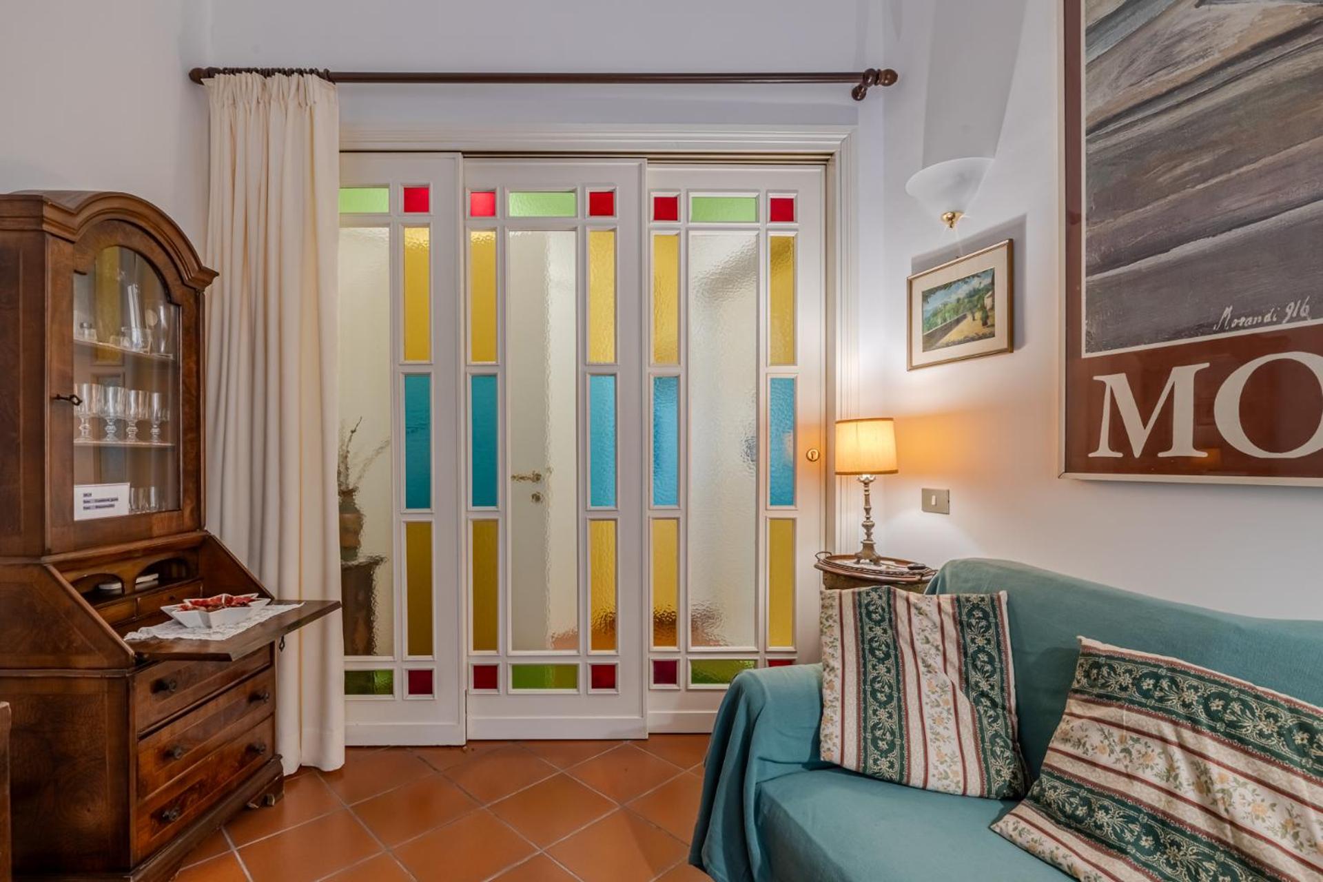 Your Cozy Place At The Vatican Apartment *