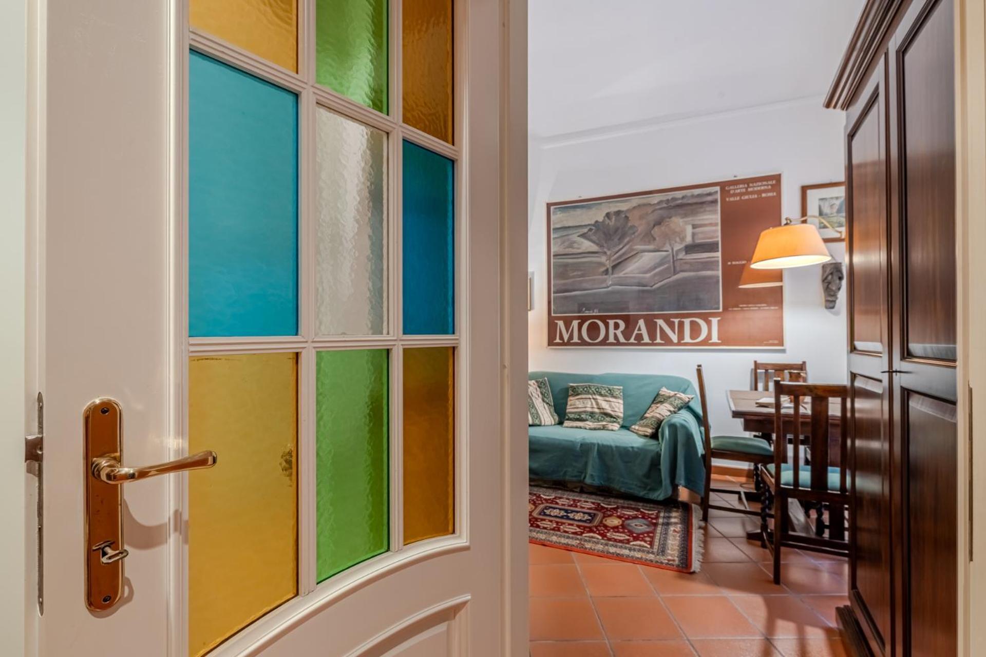 Your Cozy Place At The Vatican Apartment *